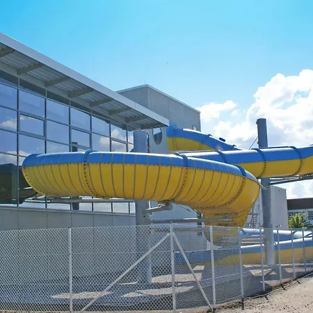 Zeltdachhaus Mit W_lan In Strandna * Damp